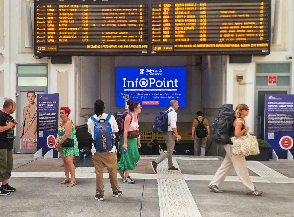 europe media campagna pubblicitaria uni genova stazione genova brignole